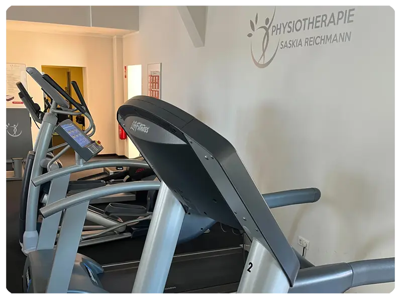 Laufband und Crosstrainer - Physiotherapie Saskia Reichmann